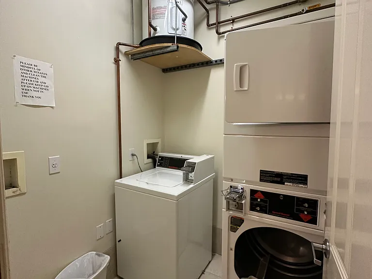 14 Railroad St #8 — Photo 8