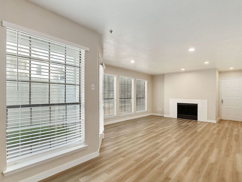 Tides at Lake Village Apartment Rentals Garland, TX Zillow