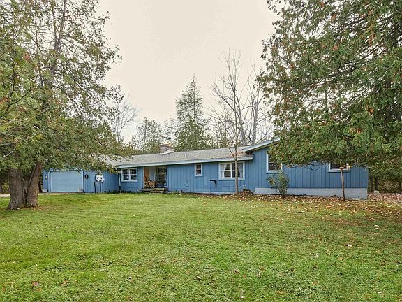 2nd image of 1400 River Dr