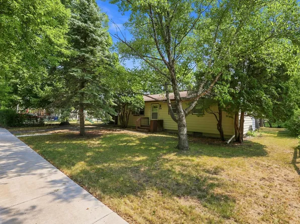 1216 Elm St S, Moorhead, MN 56560