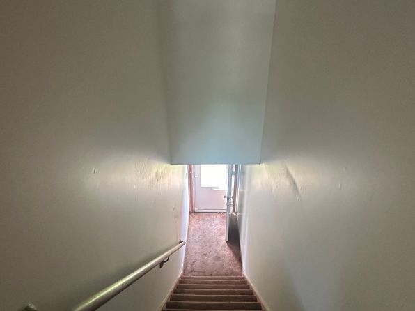 114 N Washington St #1