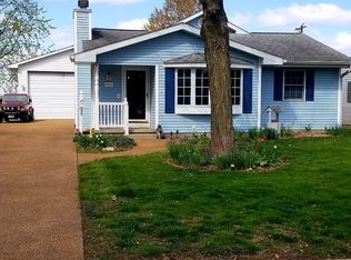 3413 S College St, Springfield, IL 62703