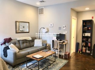 22 Hancock St #3022, Boston, MA 02114