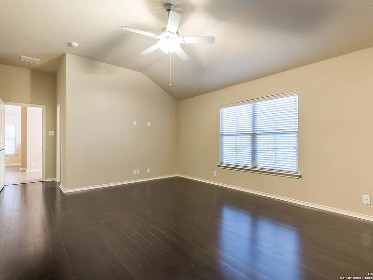 20207 Ashford Vis — Photo 15