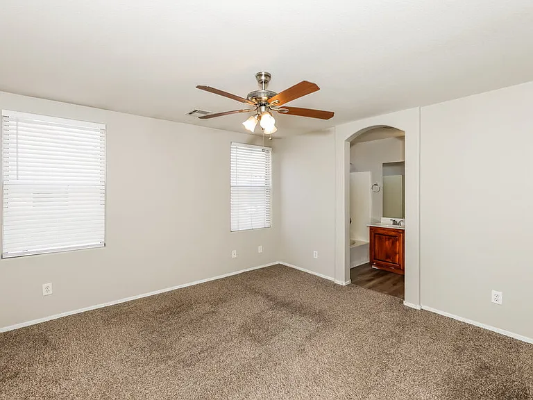 5876 Secret Island Dr — Photo 10