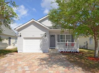 278 Leawood Cir, Naples, FL 34104