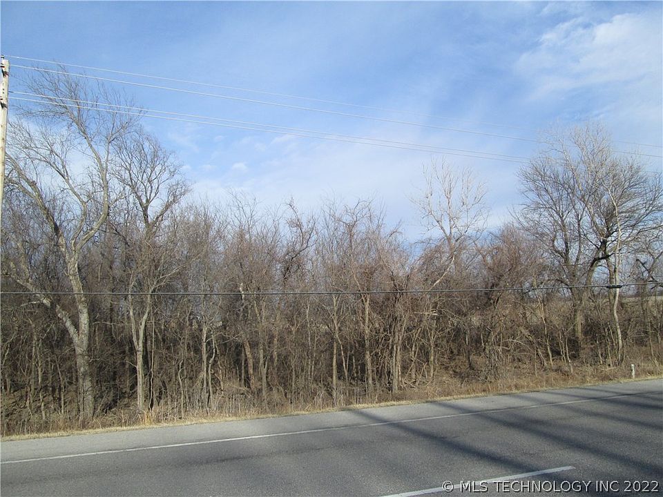 2nd image of 51 E Highway Hwy