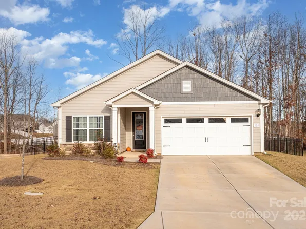 101 S Sina St, Troutman, NC 28166