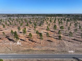 Clark Rd, Maxton, NC 28364