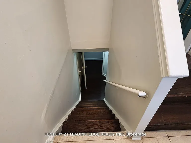 55 Crawford Dr #BASEMENT — Photo 3