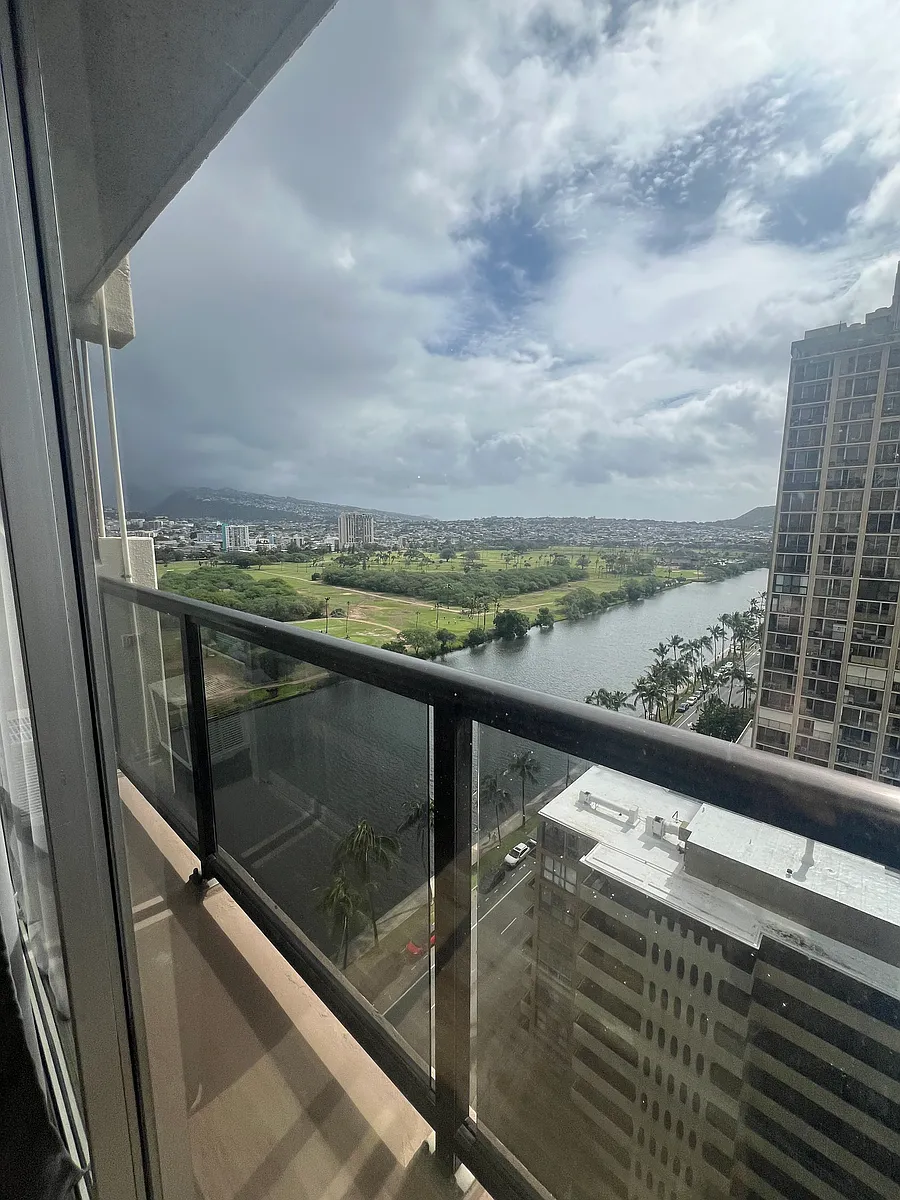 Building Photo - 444 Nahua St #19AL