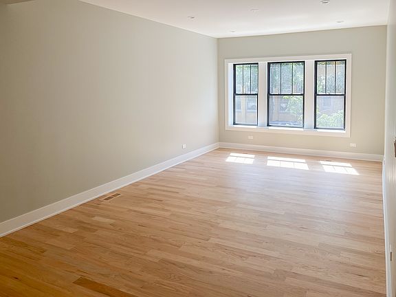 2nd image of 2541.5 N Campbell Ave #1