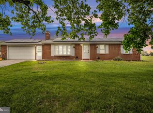 329 Green Spring Rd, Newville, PA 17241