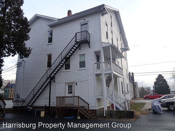 2nd image of 8 S York St #10450087
