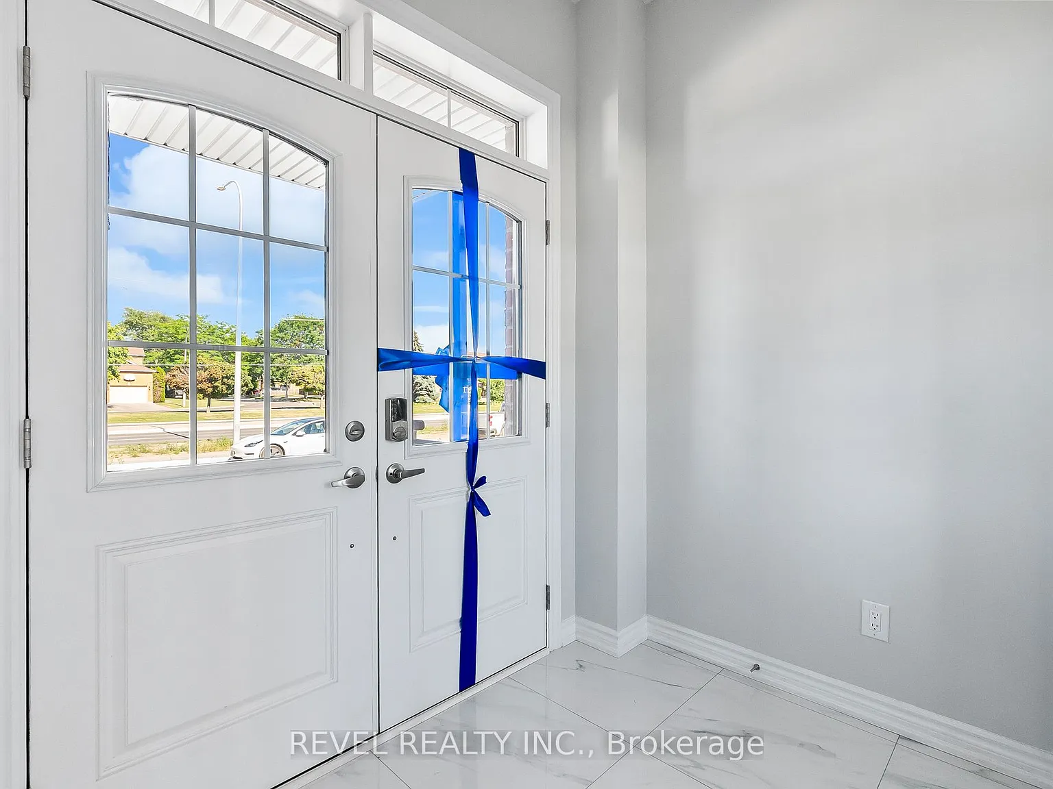 3 bed, $3,400 — Photo 3