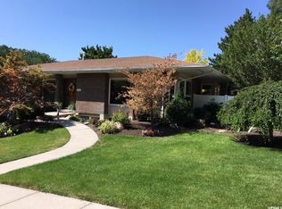 2209 E Laurikay Dr, Holladay, UT 84124