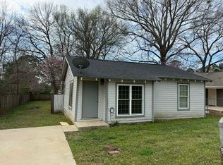 613 Ellington St, Atlanta, TX 75551