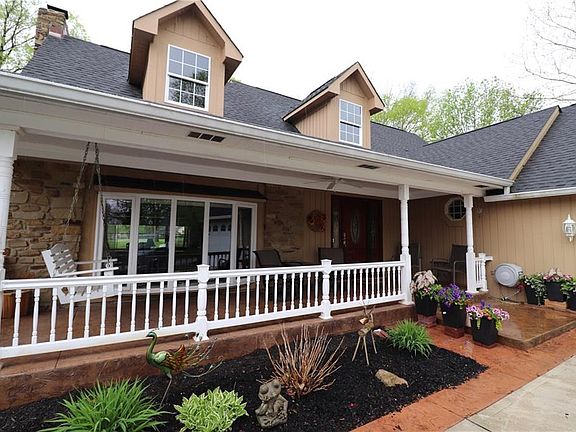4th image of 614 Dorchester Dr