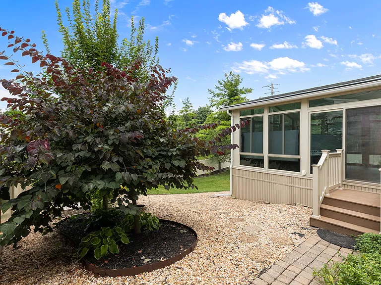 701 Oak Run Ln — Photo 36