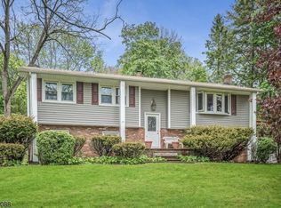 20 Chickadee Rd, Budd Lake, NJ 07828