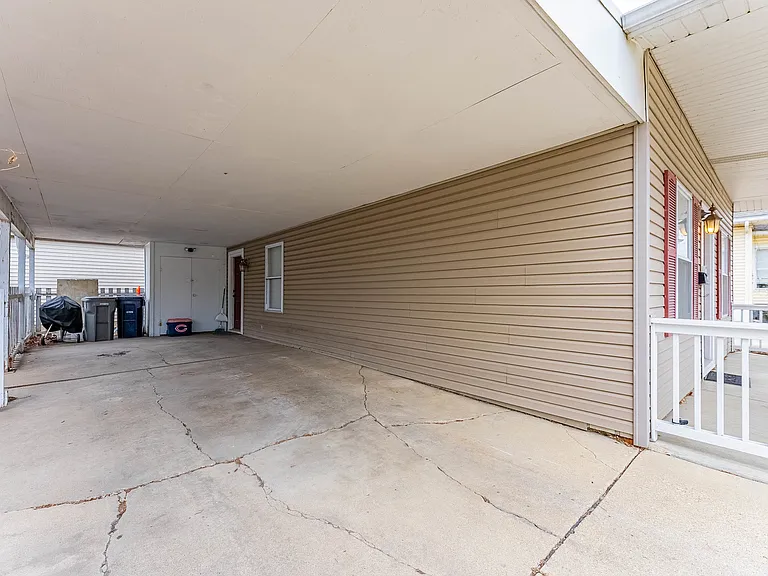 218 Orange St — Photo 18