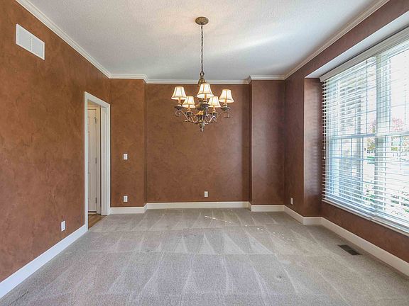 4th image of 14442 Aberdeen Ct