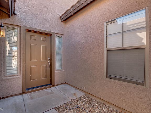 5th image of 25545 W Globe Ave