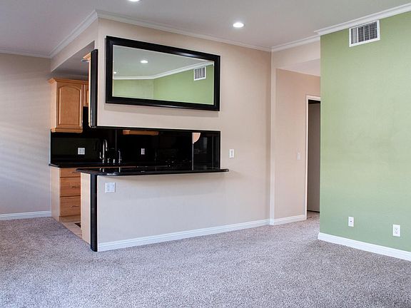 3rd image of 620 N 6th St #117