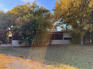 315 Wildwind St, Gun Barrel City, TX 75156