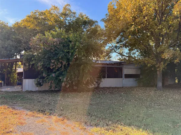 315 Wildwind St, Gun Barrel City, TX 75156