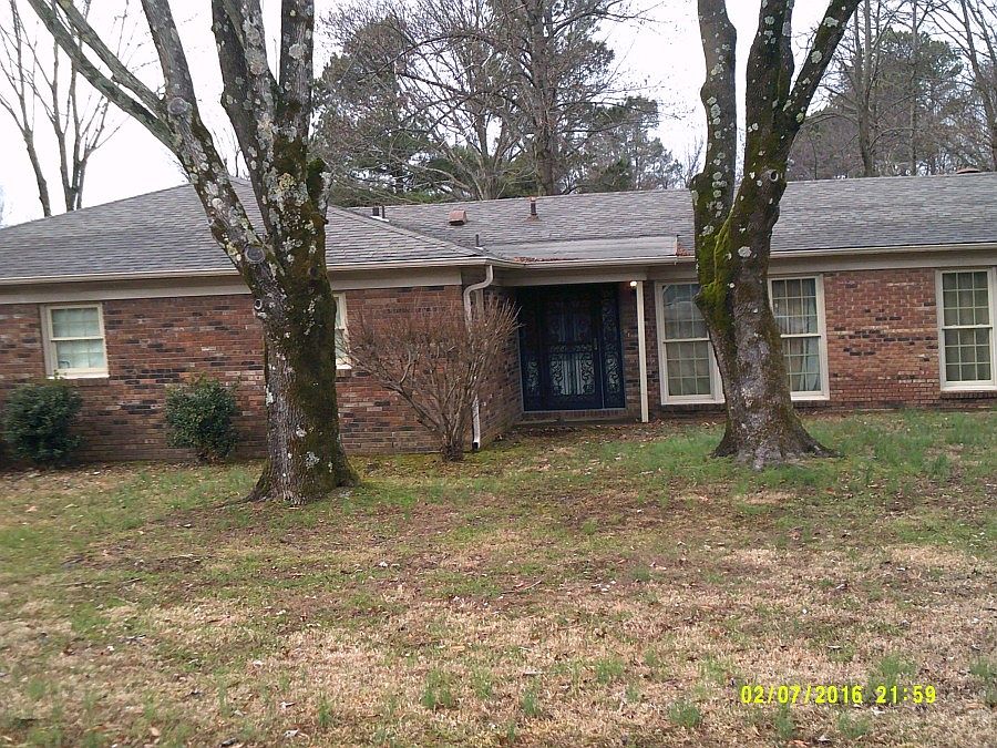 1st image of 401 Marzee Ann Dr