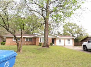 220 Yellowleaf Dr, Enterprise, AL 36330
