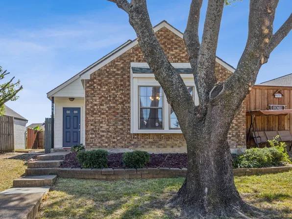 246 Teakwood Ln, Lewisville, TX 75067