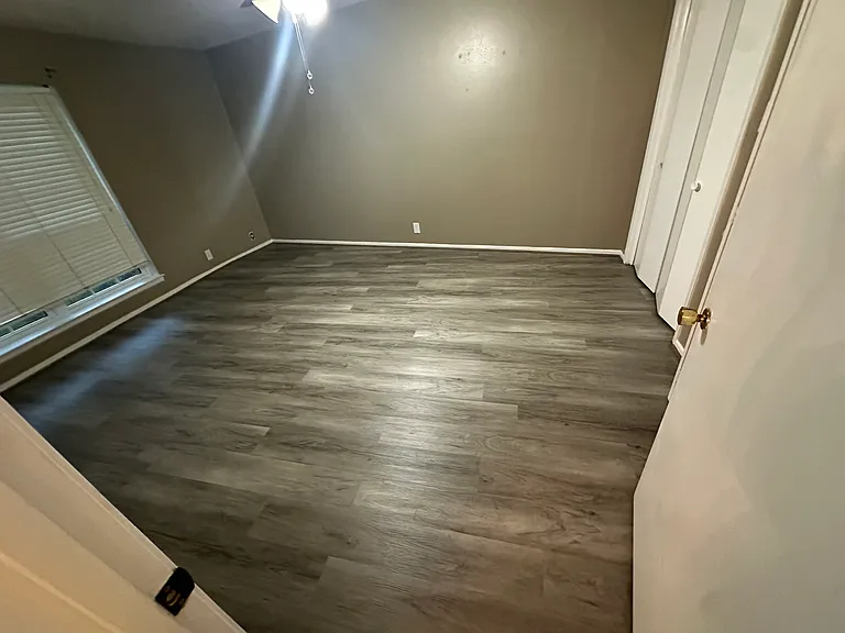 7920 Royal Ln — Photo 9