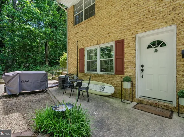 19 Heritage Ct, Annapolis, MD 21401