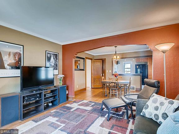 3rd image of 4009 Nokomis Ave