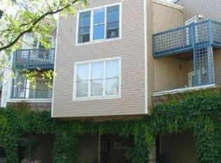 1710 S Harbor Way UNIT 305, Portland, OR 97201