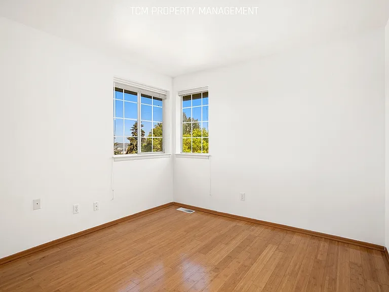 10103 SE 225th Pl — Photo 9
