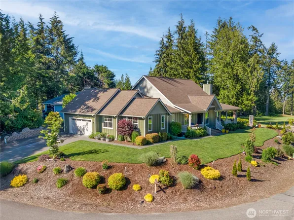 20 Dunsmuir Road, Port Ludlow, WA 98365
