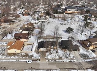 6113 Millhollow Ln, Fort Wayne, IN 46815