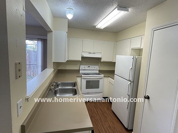 4th image of 7516 Oak Chase