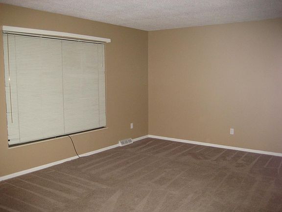 Great Room with Lots of Space!