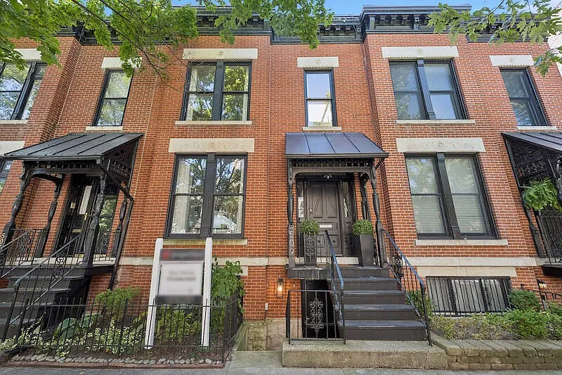 509 W Grant Pl