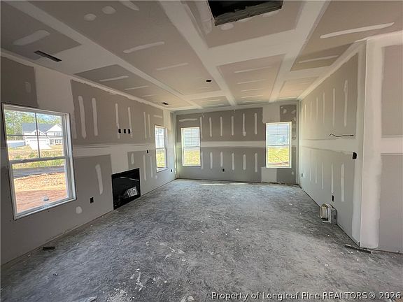 3rd image of 3891 Blackhills Rd