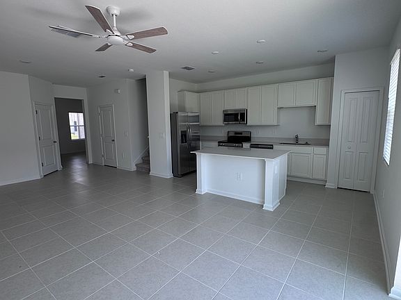 5th image of 6085 Zen Way