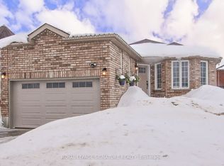 62 Cloughley Dr, Barrie, ON L4N 9T7