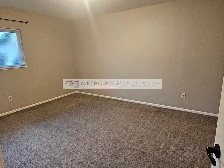 8035 Wolff St #G — Photo 11