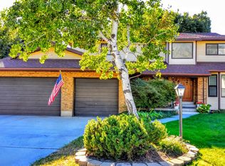8910 S Cobblestone Way, Sandy, UT 84093