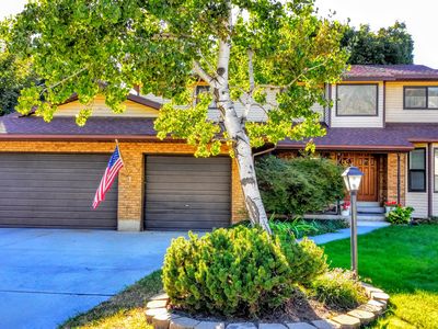 8910 S Cobblestone Way, Sandy, UT, 84093