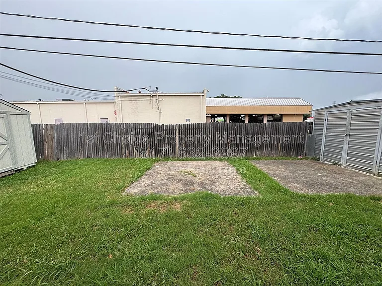 6224 Wheaton Dr #B — Photo 16